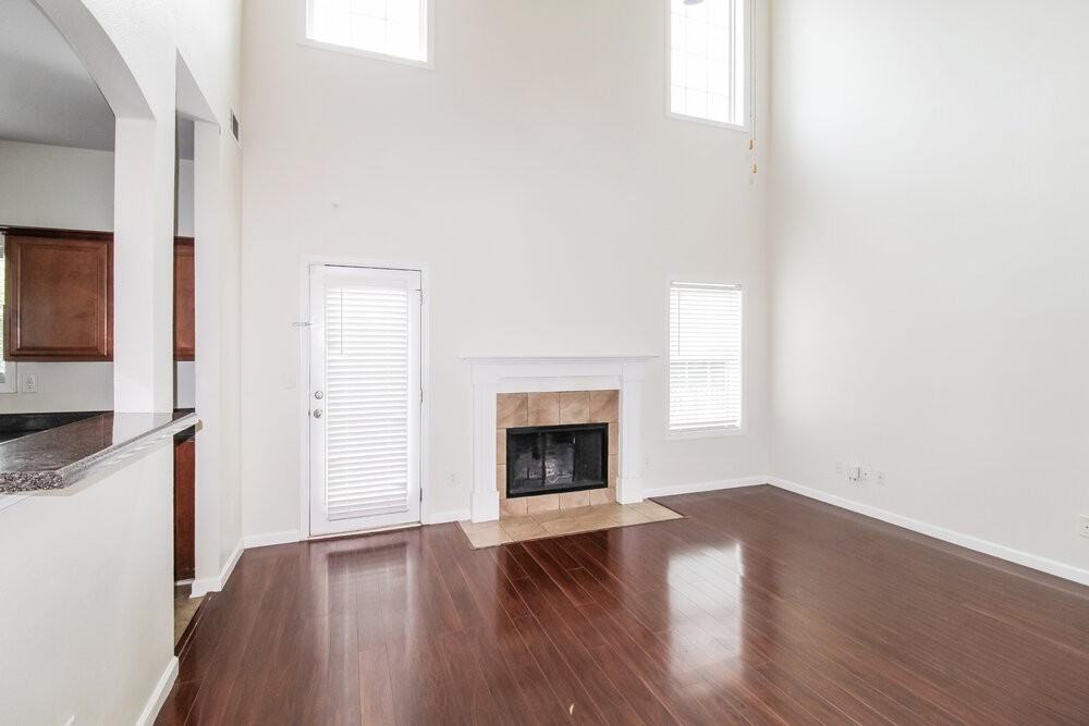 6593 Silk Tree Pointe - Photo 5 of 17