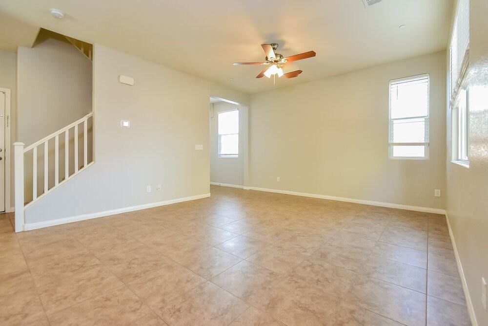 10132 Ruggles Mansion Ave - Photo 5 of 17