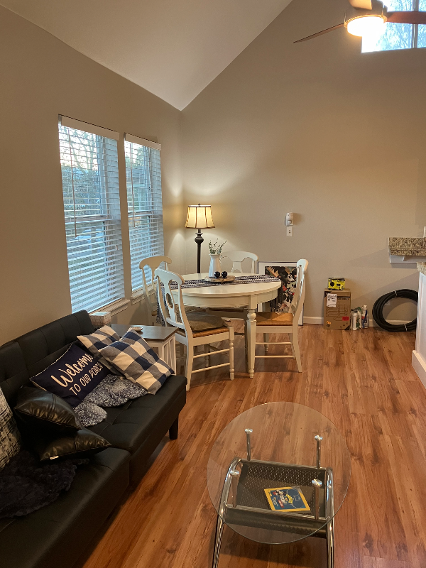 5515 N Syracuse St - Photo 5 of 28