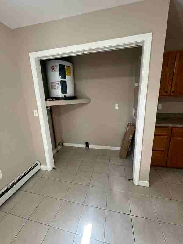 590 Champlain St - Photo 2 of 9