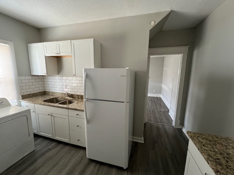 3418 Clifton St #3420 - Photo 4 of 16