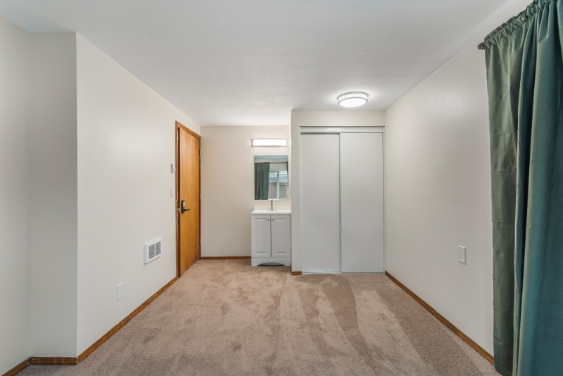 13265 Sw Barlow Rd - Photo 2 of 17