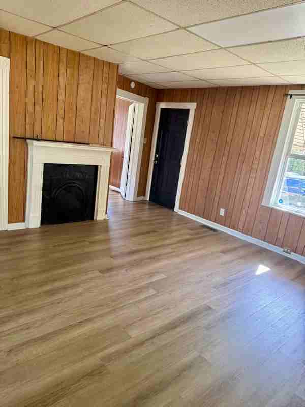 21 Dallas Ave - Photo 7 of 9