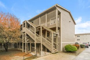 Comfortable Living, Unbeatable Location – Welcome to Salem Parkway Apartments - Photo 1 of 1