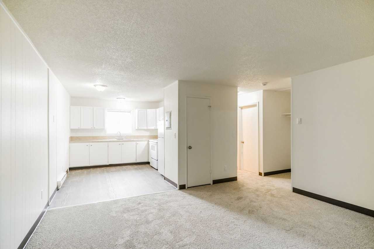 Comfortable Living, Unbeatable Location – Welcome to Salem Parkway Apartments - Photo 6 of 40