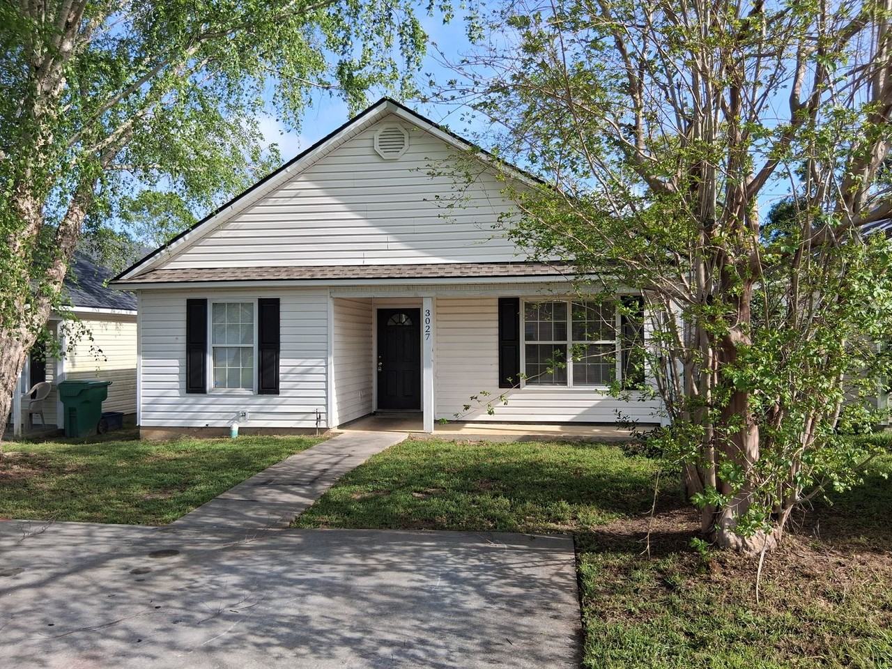 3027 Schroer Dr - Photo 2 of 15