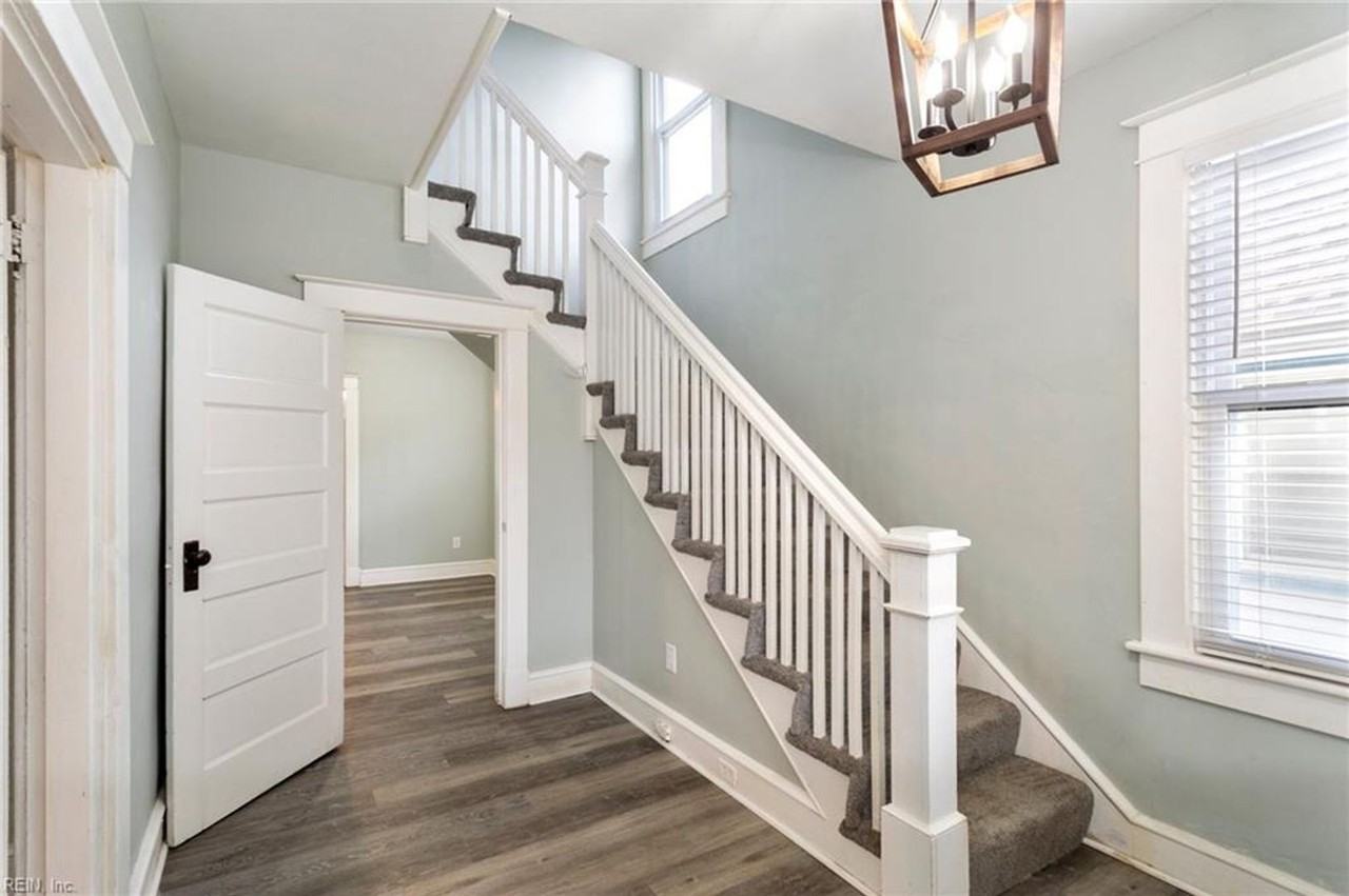 1777 Old Buckroe Rd - Photo 3 of 22