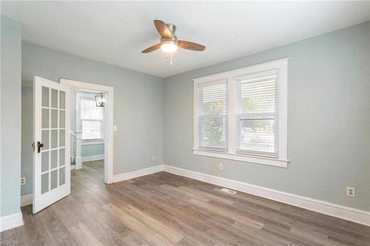 1777 Old Buckroe Rd - Photo 5 of 22