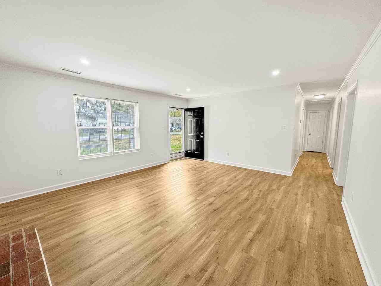 509 Drexel Rd - Photo 4 of 33