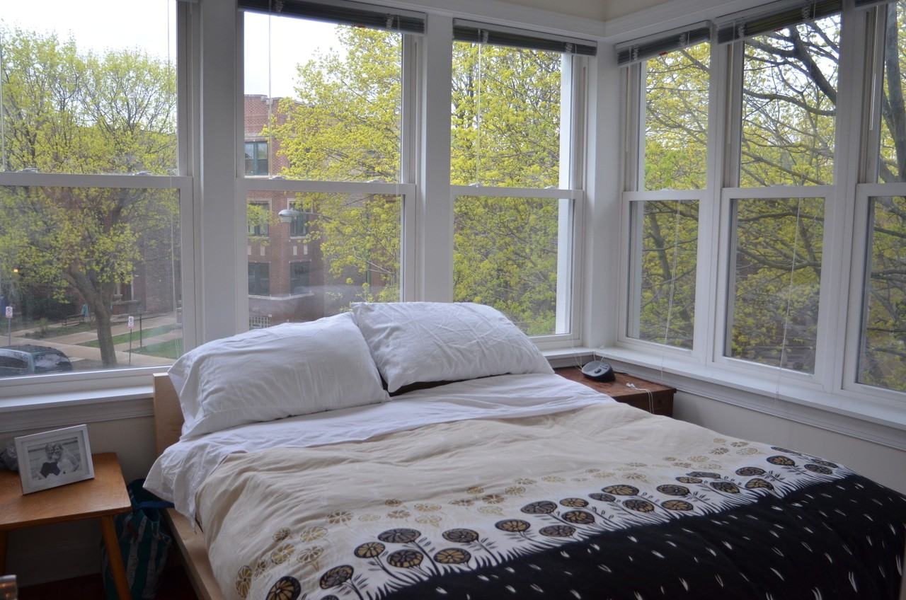 4747 N Virginia Ave - Photo 2 of 10