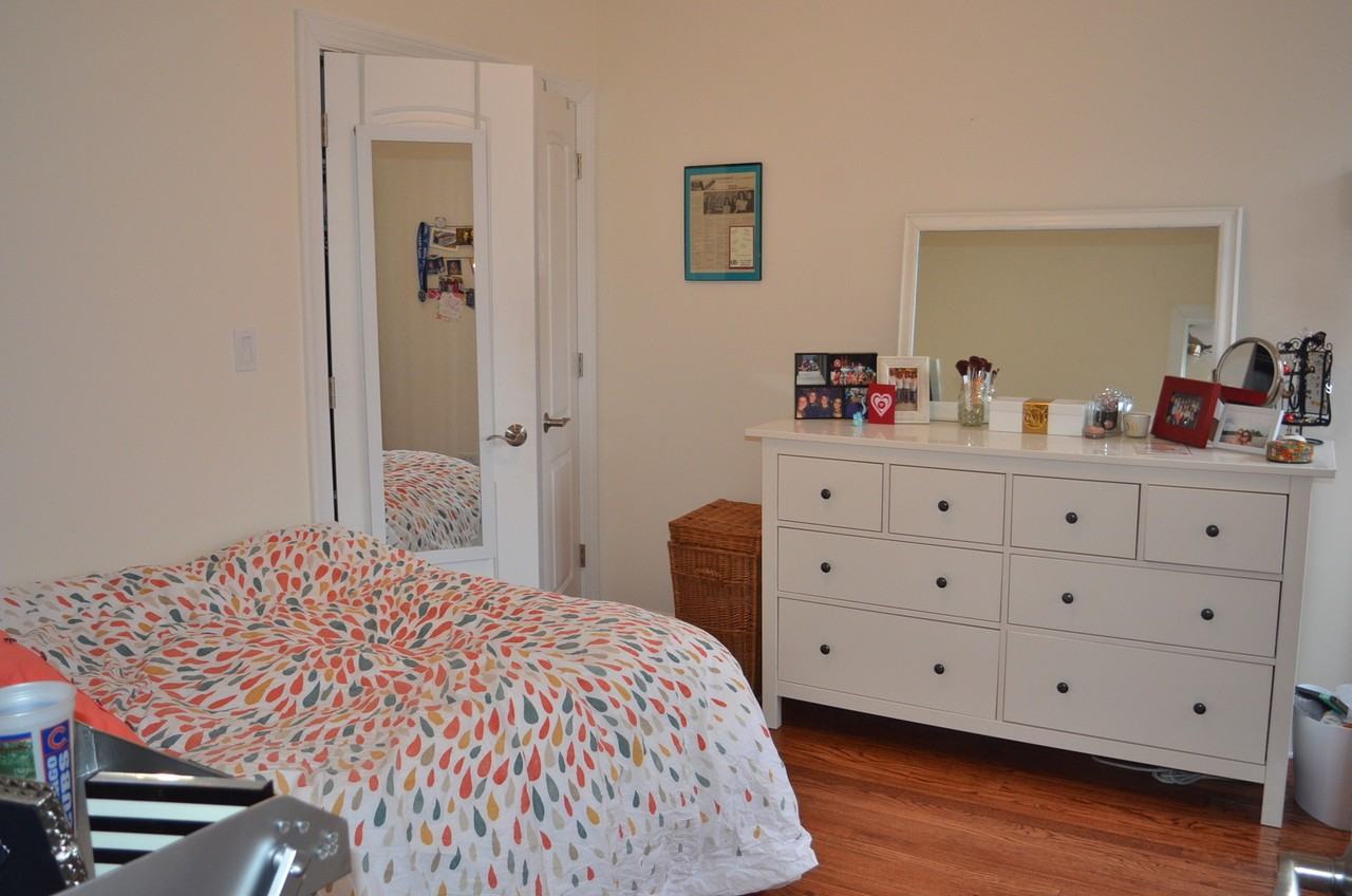 4747 N Virginia Ave - Photo 6 of 10