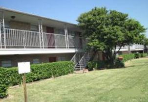 7219 N. Macarthur Blvd - Photo 1 of 1