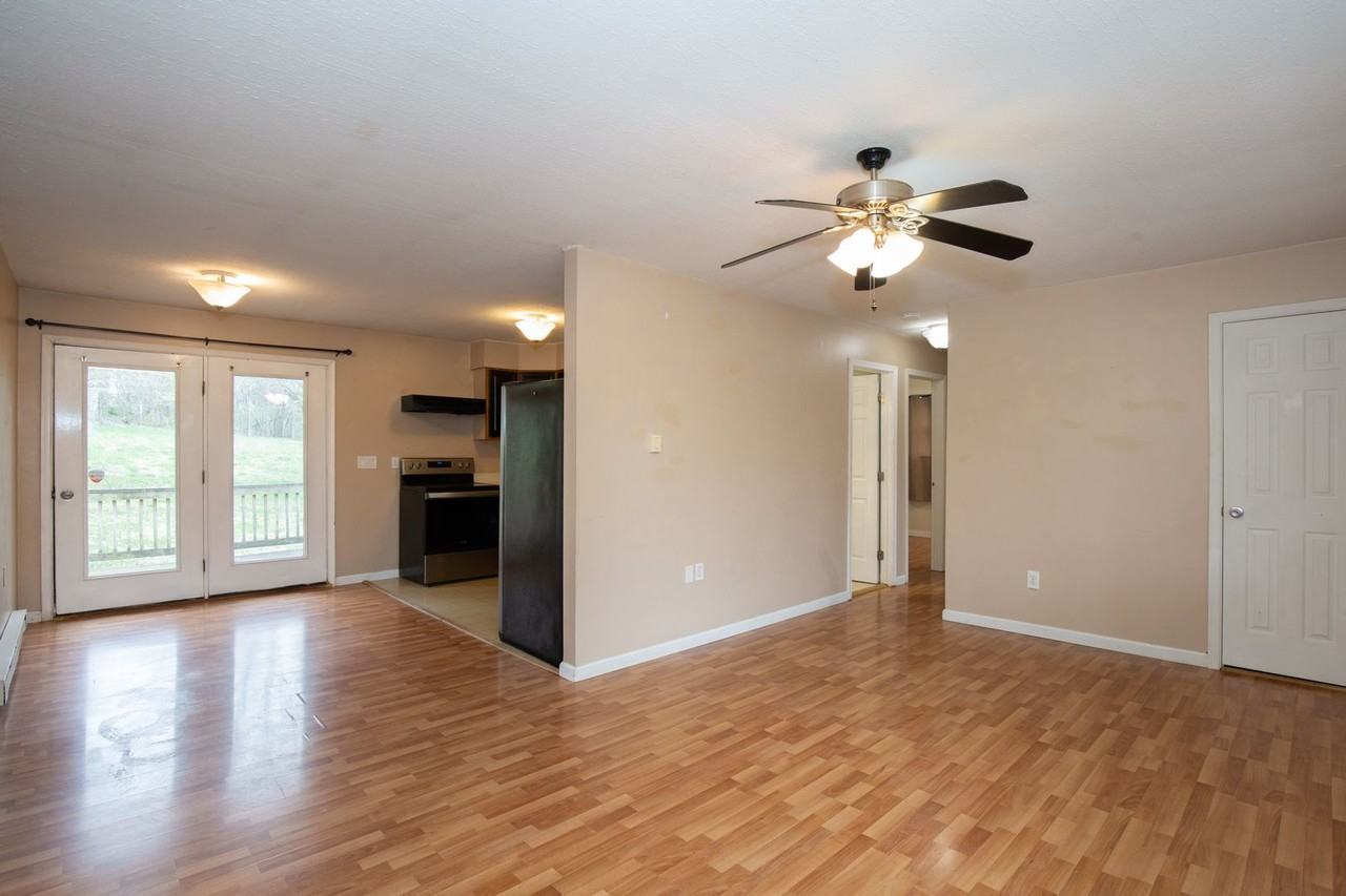 1716 Hidden Hollow Dr - Photo 2 of 36