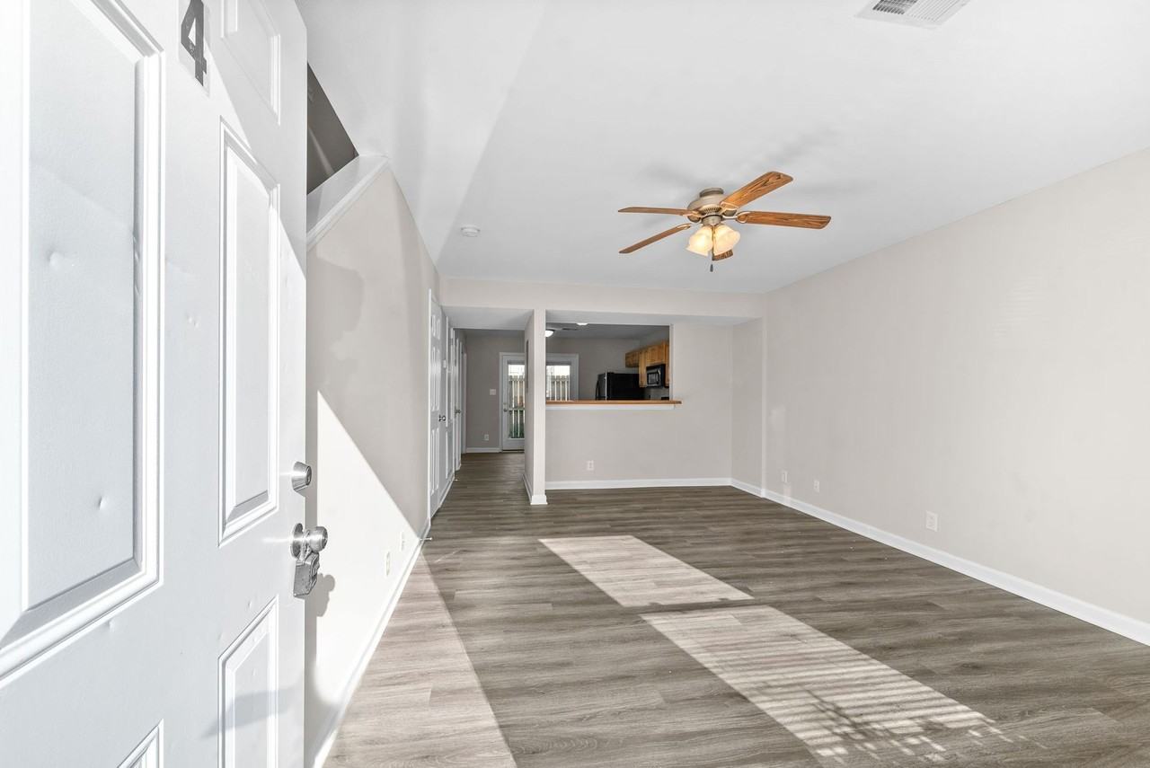 Coyote Court-116-133 - Photo 2 of 21