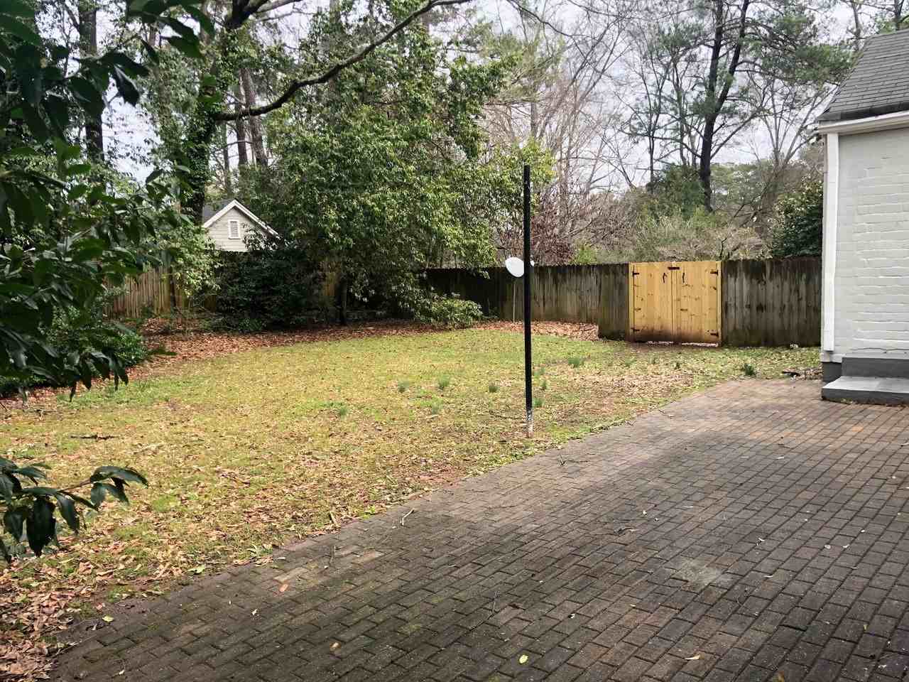 2002 N Decatur Rd Ne - Photo 3 of 13