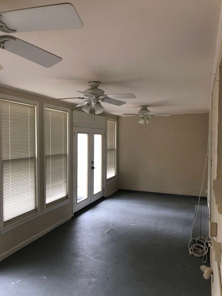 2002 N Decatur Rd Ne - Photo 2 of 13