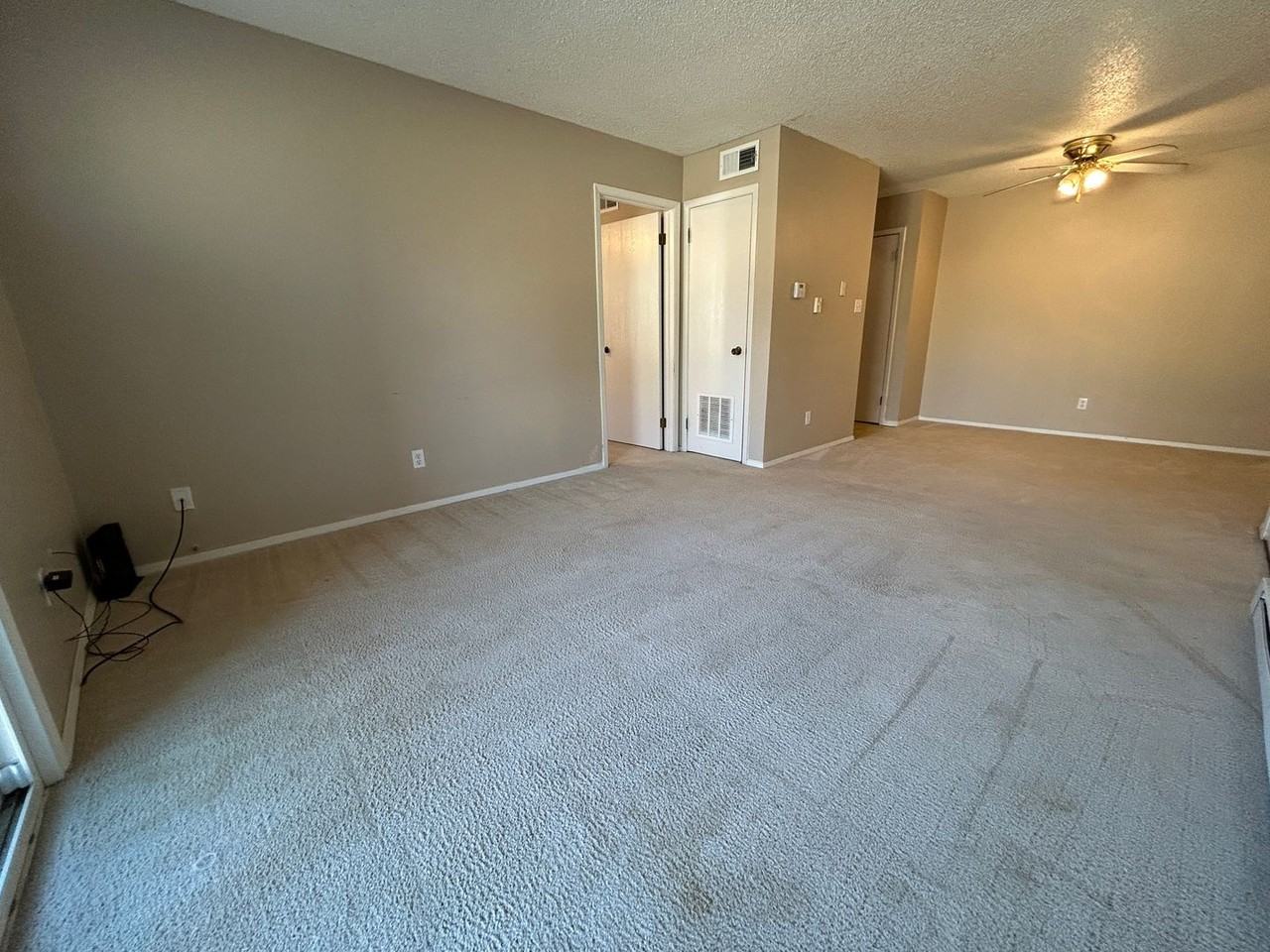 Wabash Corners Apartments - Photo 7 of 28