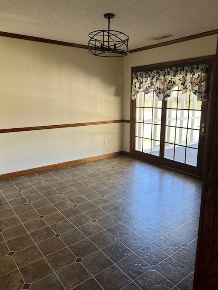 107 Beaverdam Dr Nw - Photo 3 of 26