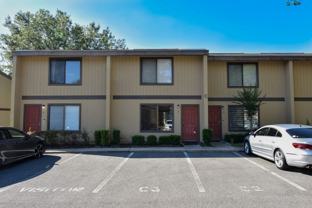 2300 Sw 43rd St #C3 - Photo 1 of 1