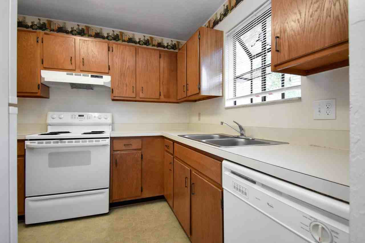 2300 Southwest 43rd Street #C3 - Photo 5 of 15