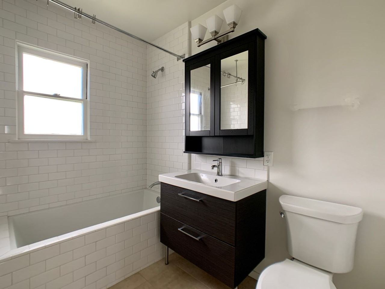 11004 Massachusetts Ave - Photo 4 of 9