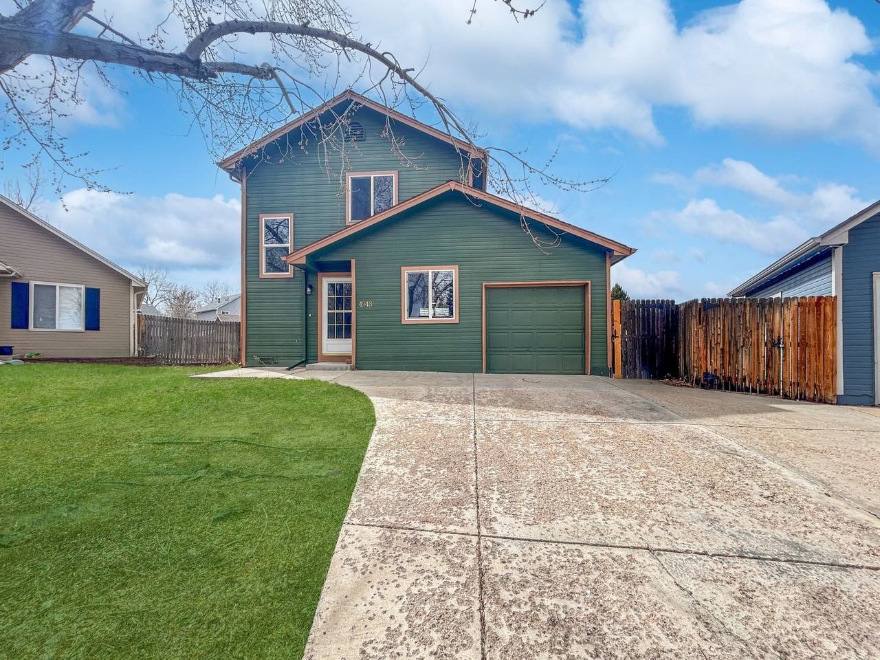 4943 S Rifle Ct - Photo 2 of 31