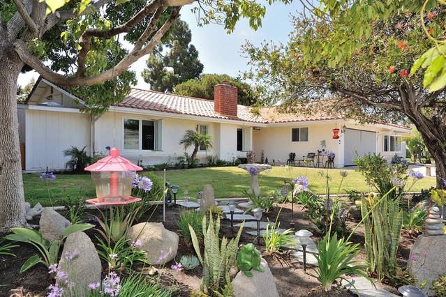 2407 Sonora Ct #A - Photo 3 of 27