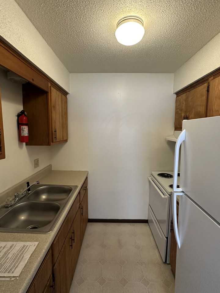 115 Ontario St #9 - Photo 3 of 8