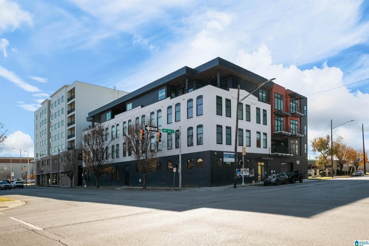 1329 4th Ave S #314 - Photo 2 of 21