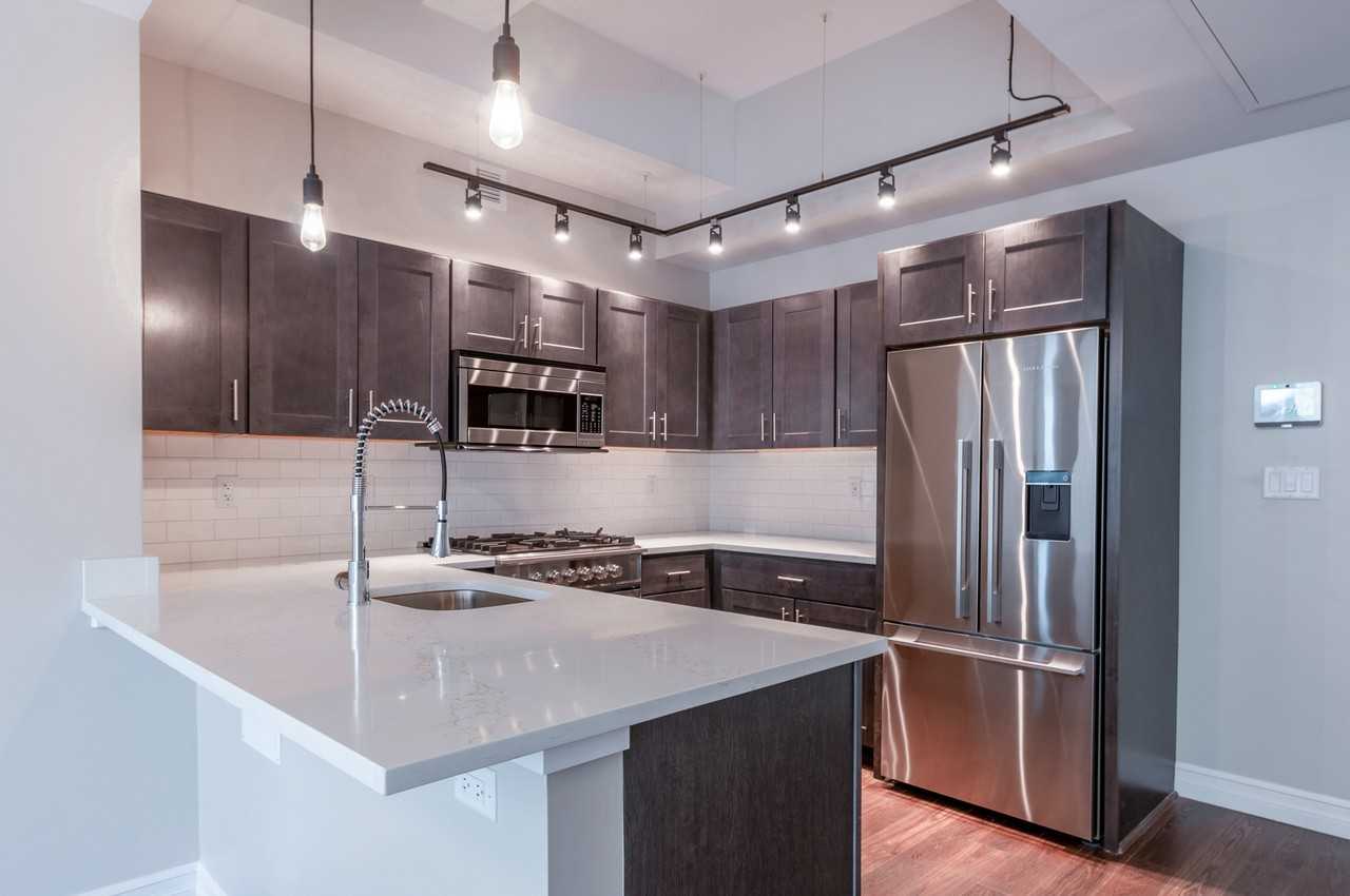 Abraxas at 90 State - Photo 2 of 30