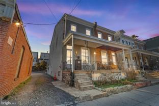 260 Roxborough Ave - Photo 1 of 1