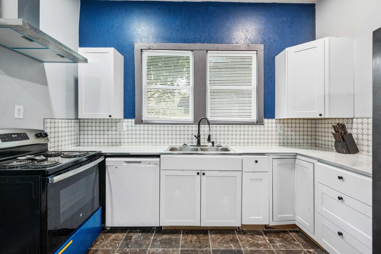 N Wheeler St - Photo 5 of 20