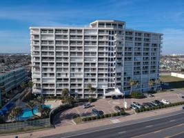 featured image of 7700 Seawall Blvd