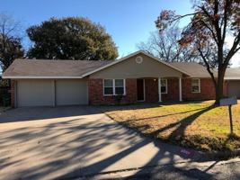 featured image of 3350 Trinity Ave