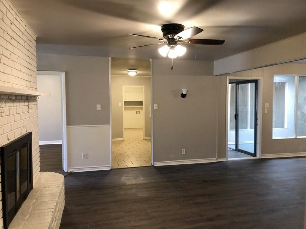 3350 Trinity Ave - Photo 4 of 36