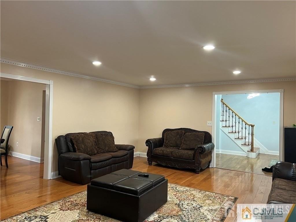 17 Marlin Ave W - Photo 2 of 13