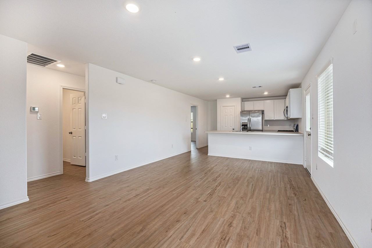 26902 Vista Field Dr - Photo 5 of 15