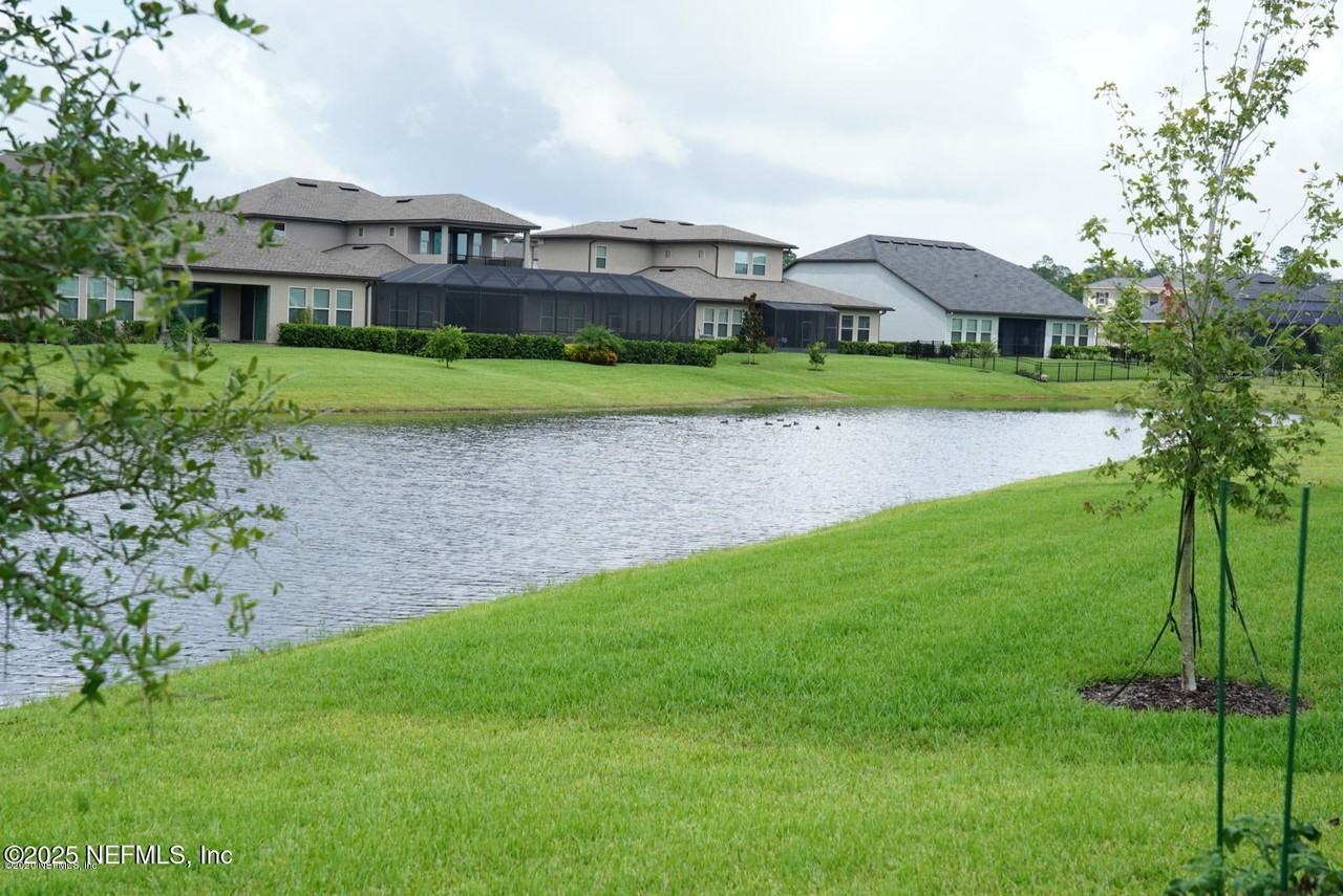 43 Marinda Pl - Photo 4 of 34