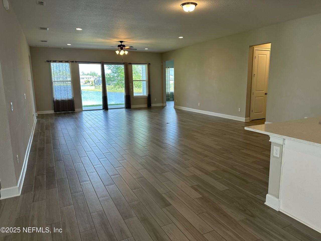 43 Marinda Pl - Photo 7 of 34