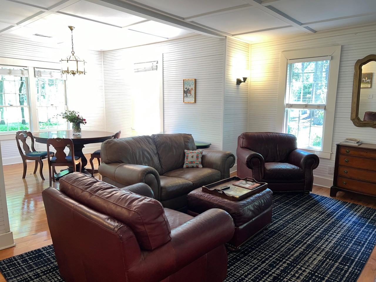 524 Colleton Ave Se - Photo 3 of 19