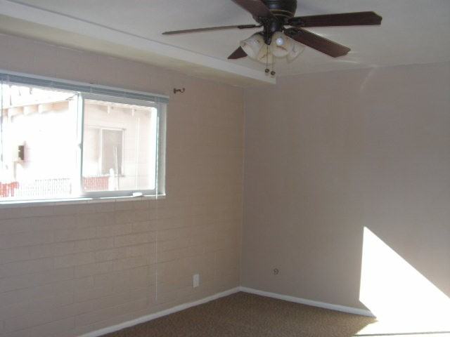 650 Reno Rental Finders - 650 Monroe Street #7 - Photo 6 of 8