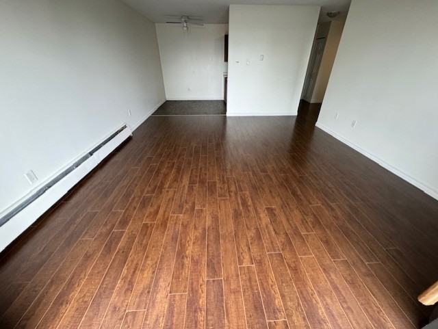 Casey Manor - Photo 3 of 10