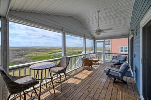 featured image of 231 My Happy Place 2.0 @ 231 Port Dr