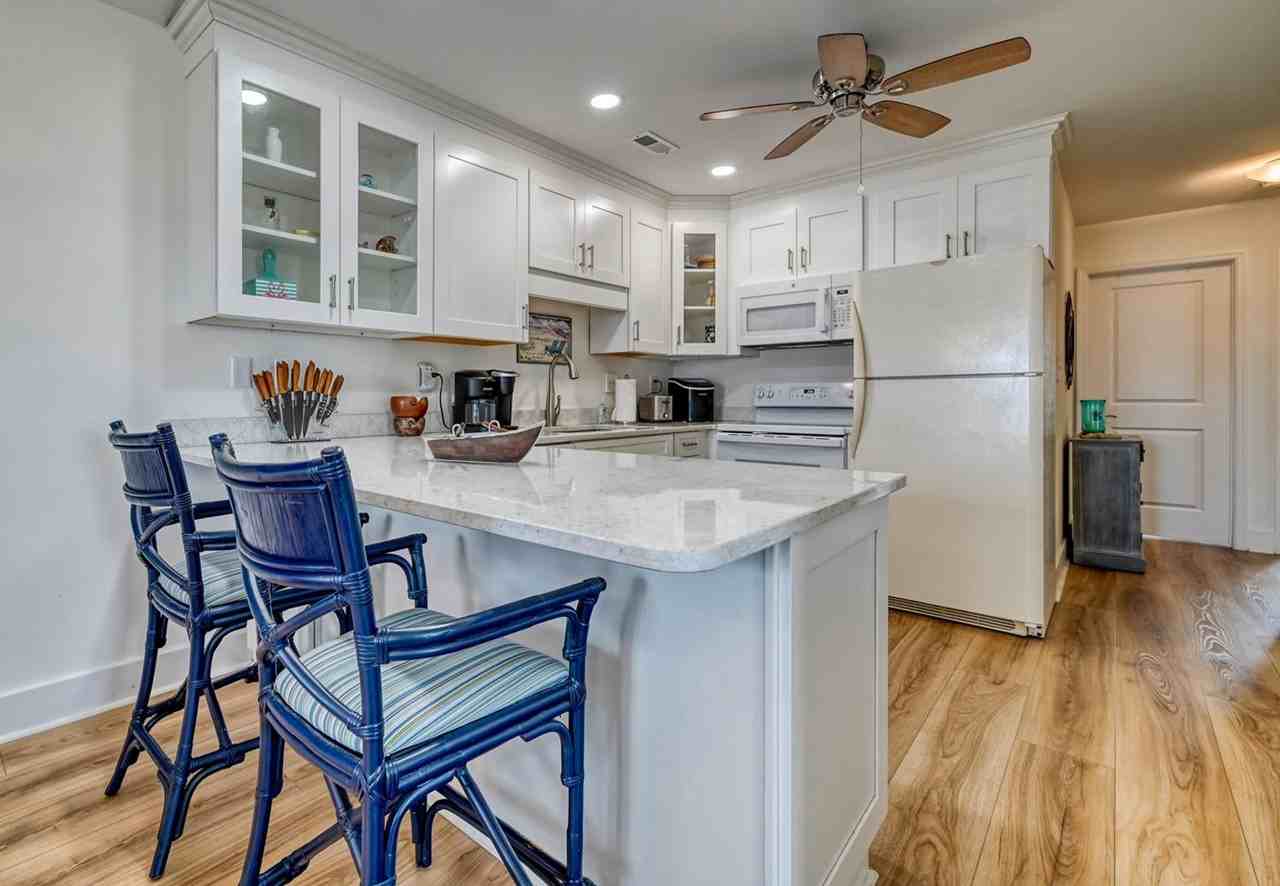 231 Port Drive - Photo 2 of 27