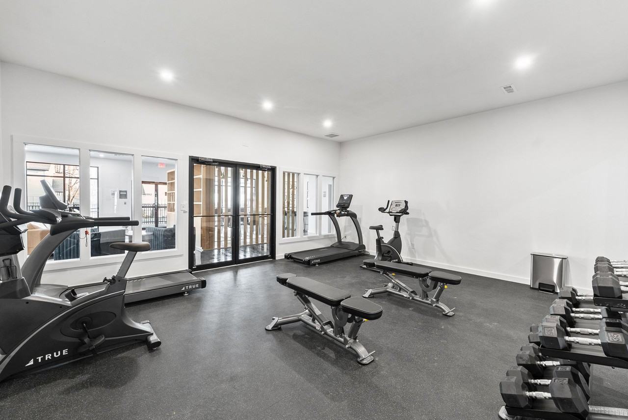 Greenway Flats - Photo 4 of 30