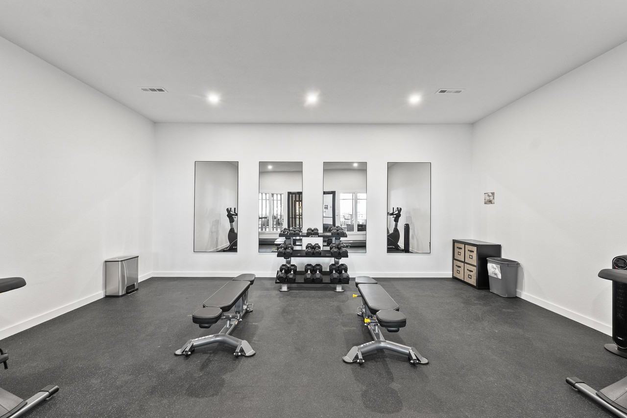 Greenway Flats - Photo 5 of 30