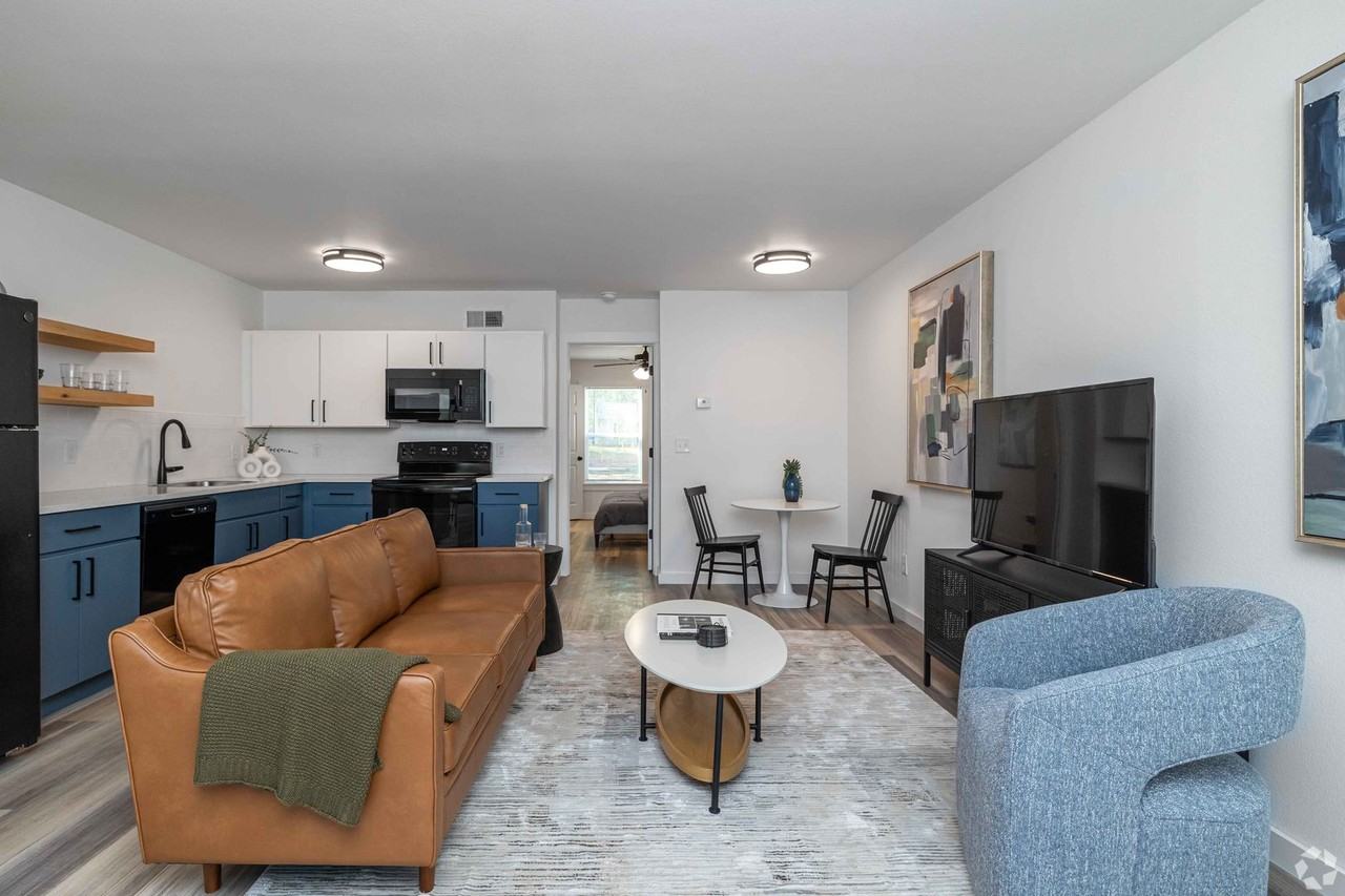 Greenway Flats - Photo 7 of 30