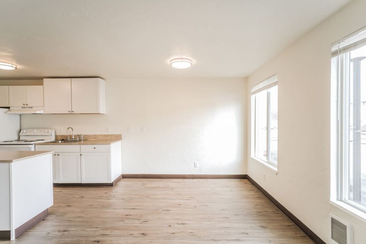 2 BEDROOM 1 BATHROOM MULTI - Photo 7 of 50