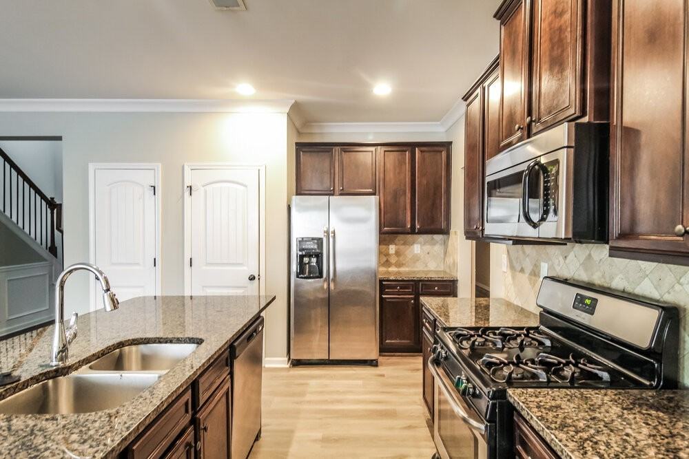 4260 Arch Pass - Photo 6 of 17