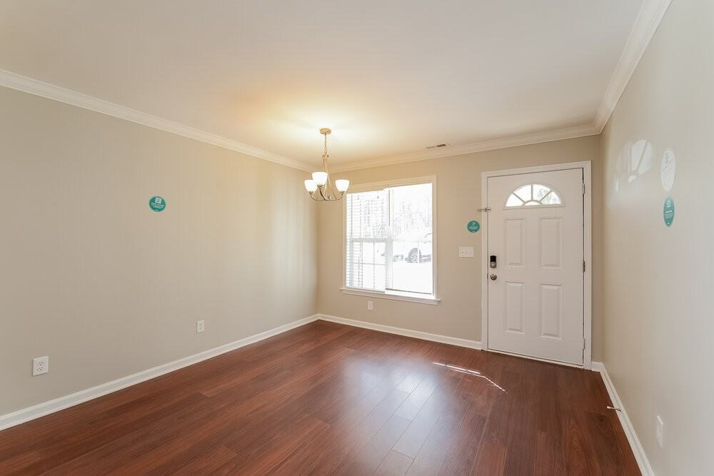 1913 Lees Chapel Rd - Photo 6 of 19